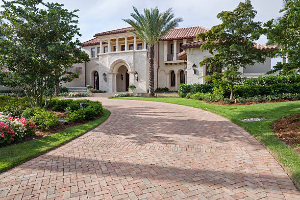 Best Local Driveway Pavers  in Frackville, PA